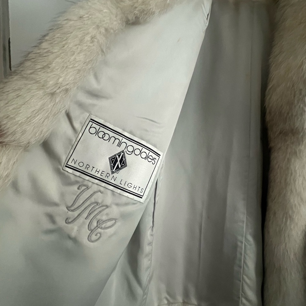 Bloomingdale's Women's Fur Coat in Light Taupe - Picture 3 of 4